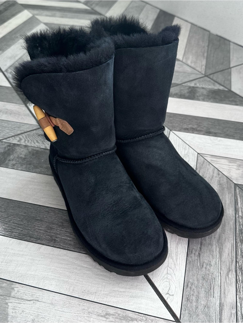 UGG Black Shearling Short Winter Boots with Side Toggle
